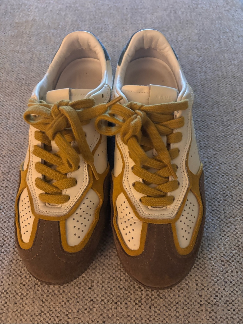 ALOHAS Women's White, Mustard & Brown Sneakers